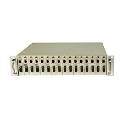 16-Slot Media Converter Rack Chassis Dual AC/DC Power 2U Tamanho Não gerenciado CE RoHS FCC